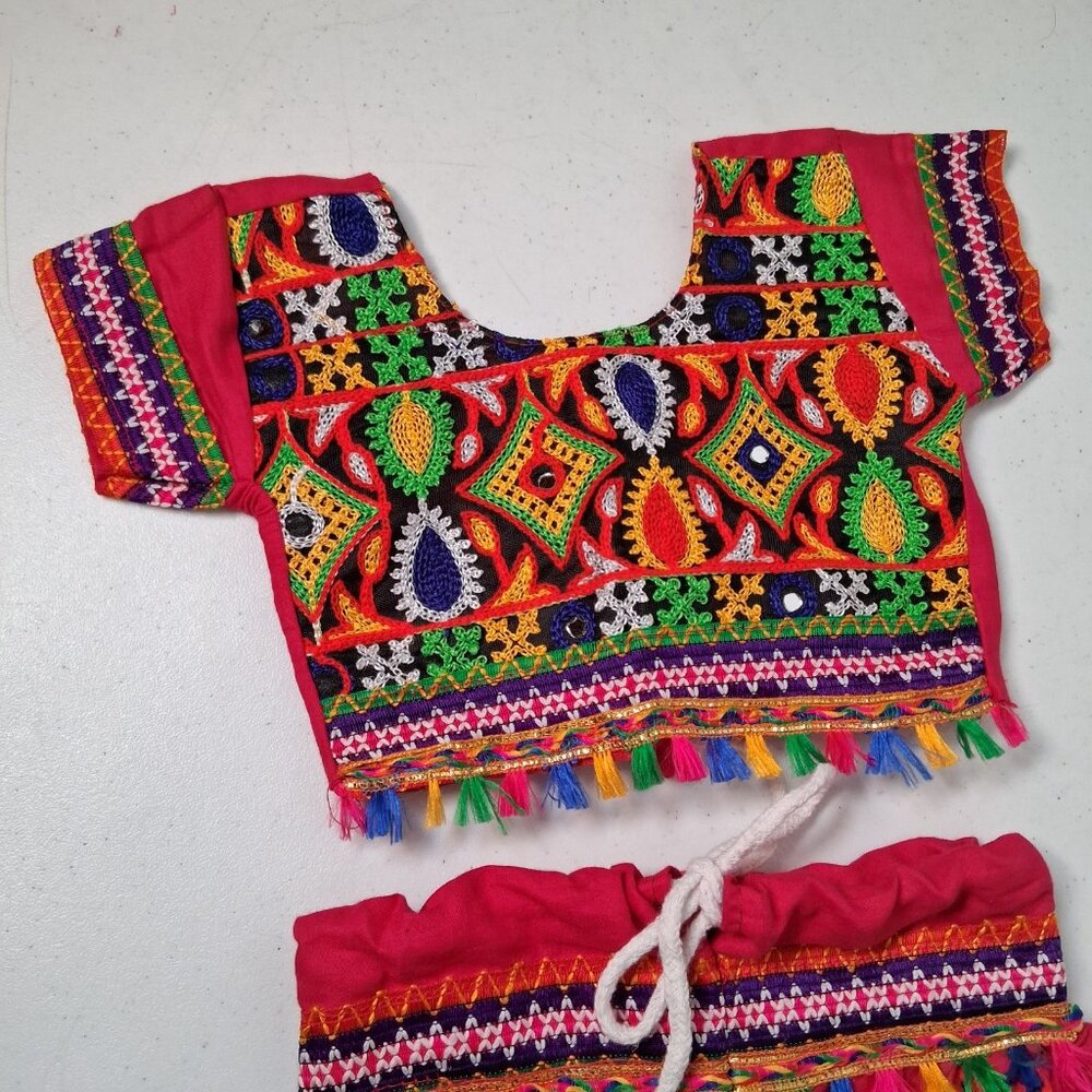 Traditional Indian Navratri Chania Choli Outfit Skirt Top Mirrored Embroidered - Picture 3 of 16